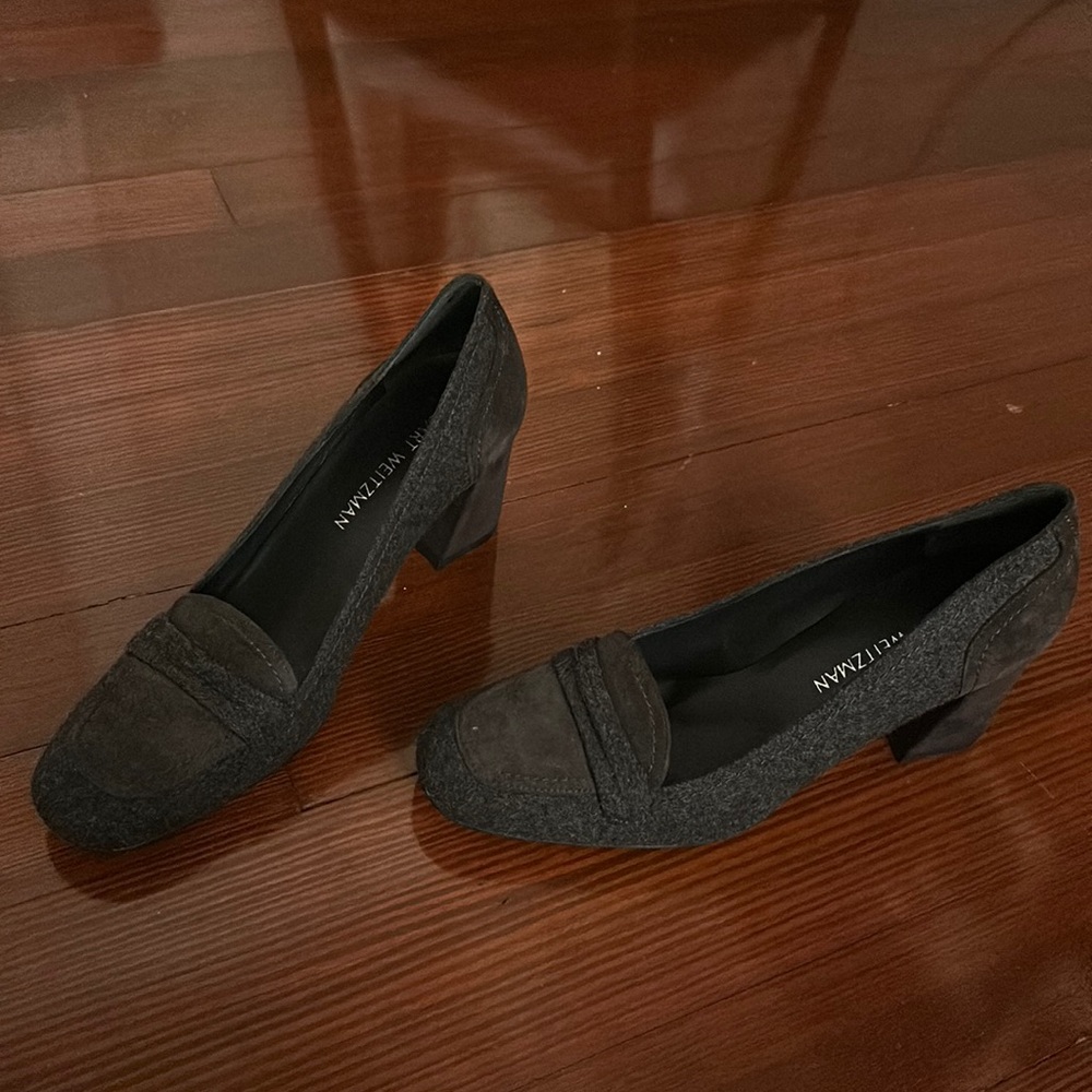 Stuart Weitzman gray heels like new